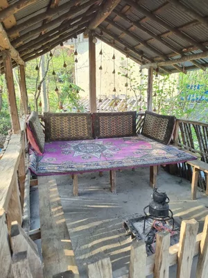 بومگردی شیشاق