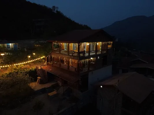 مجموعه بومگردی میلاش