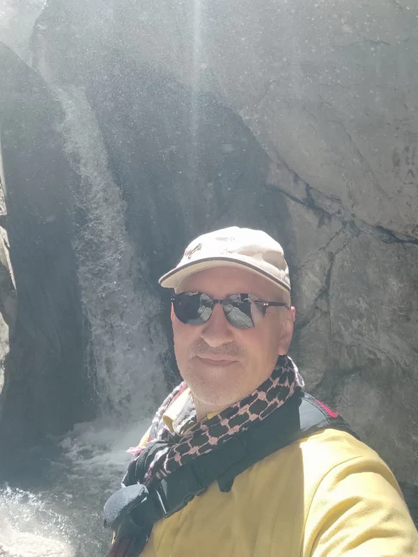 فرزاد جعفری